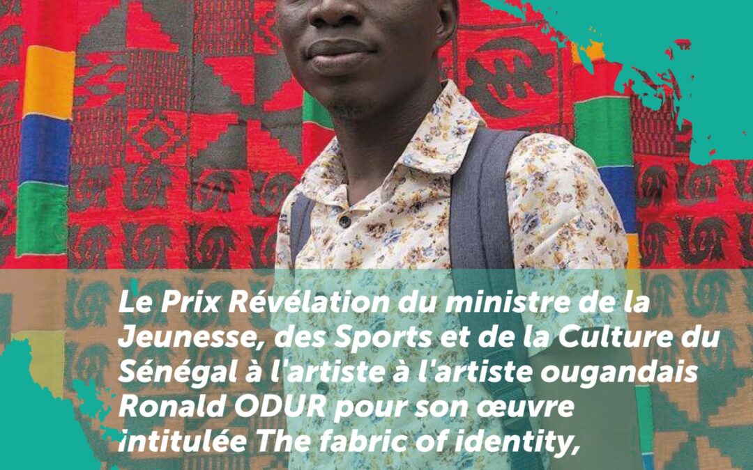 Le prix révélation du ministre de la Jeunesse, des Sports et de la Culture du Sénégal à l’artiste ougandais, Ronald ODUR pour son œuvre intitulée : The fabric of identity